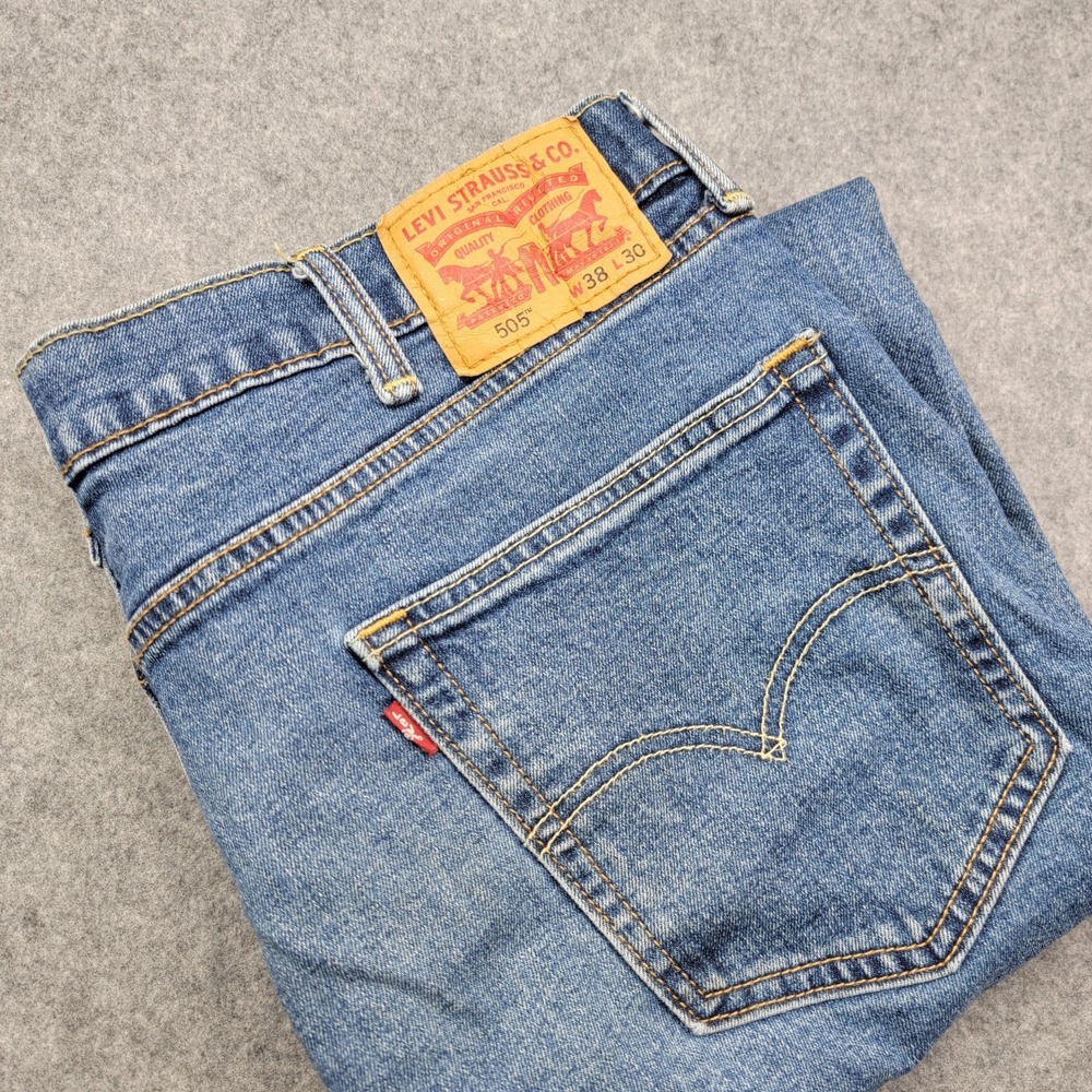 Levi Strauss 505 Mens Jeans 38x30 Medium Wash Straight Leg Denim Pants - Picture 5 of 16